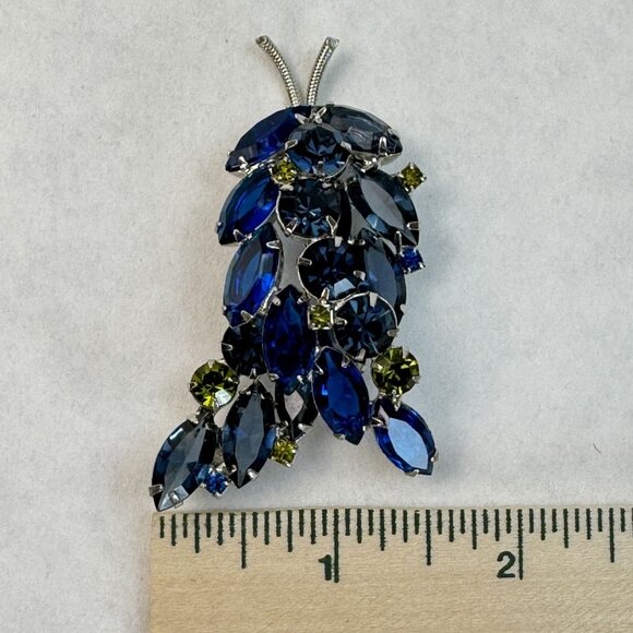 VTG Juliana Silver-Tone Leaf Brooch Blue Green Glass Rhinestone Open Back Pin - Picture 11 of 11